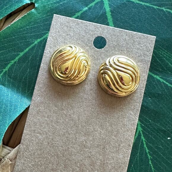 BOGO FREE GOLDEN STATEMENT BUTTON EARRINGS GORGE! - Picture 3 of 5